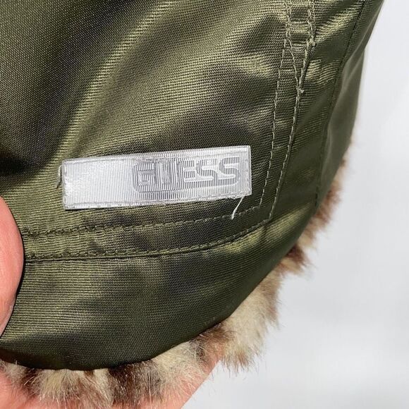 Guess Womens Faux Fur Vest Animal Print Reversible Full Zip Tan‎ Green Medium - Picture 8 of 11